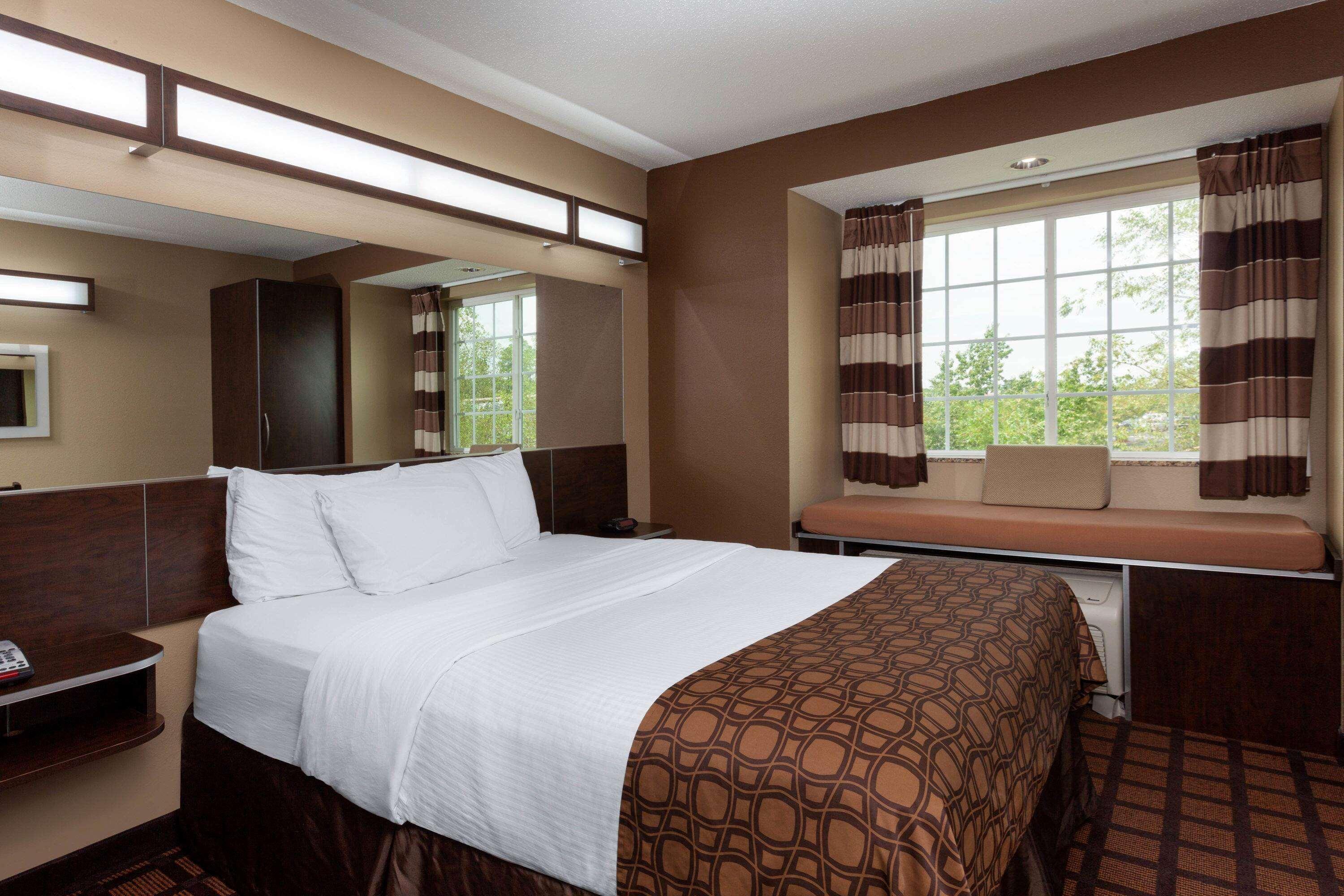 Microtel Inn & Suites By Wyndham Columbia Exterior photo
