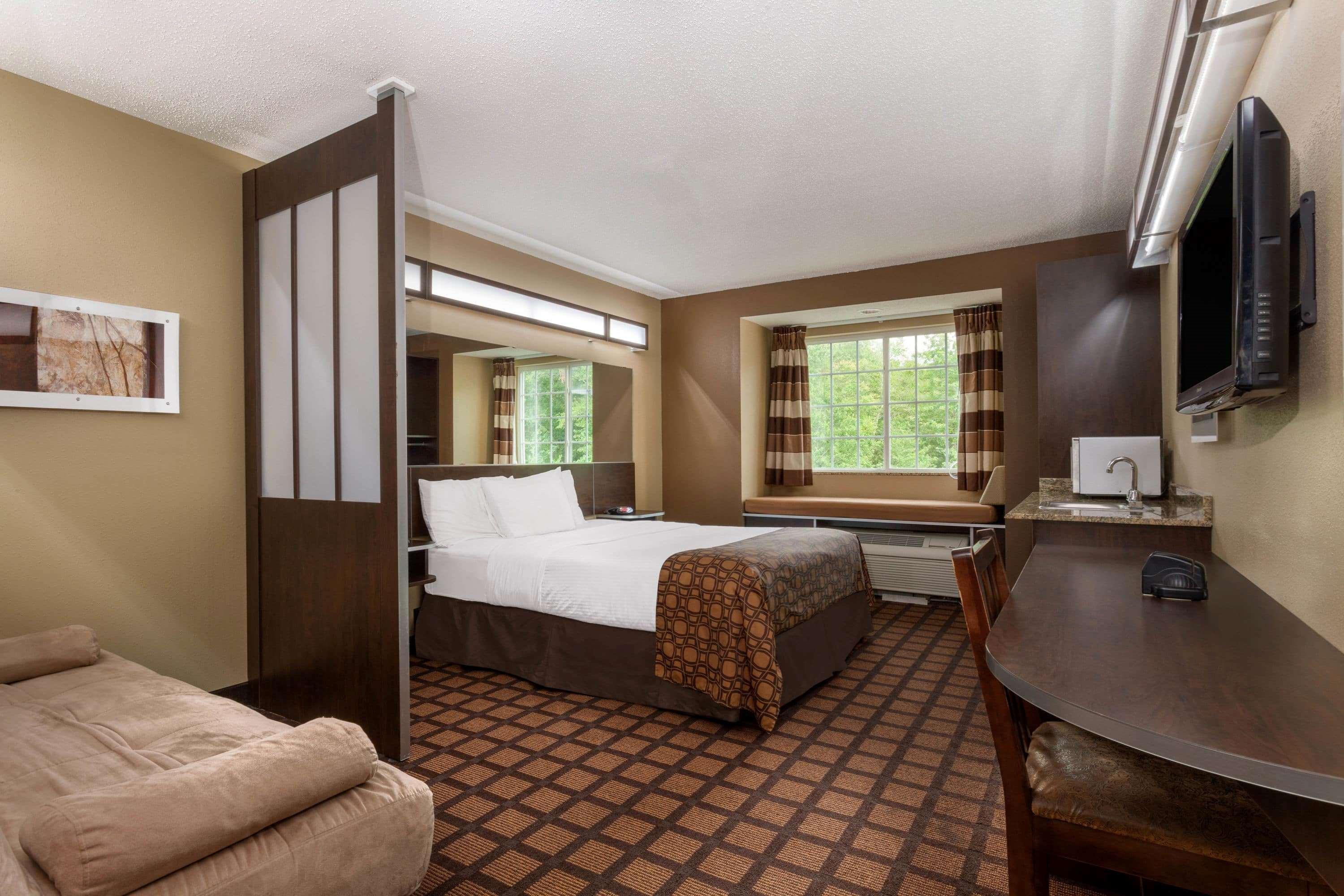 Microtel Inn & Suites By Wyndham Columbia Exterior photo